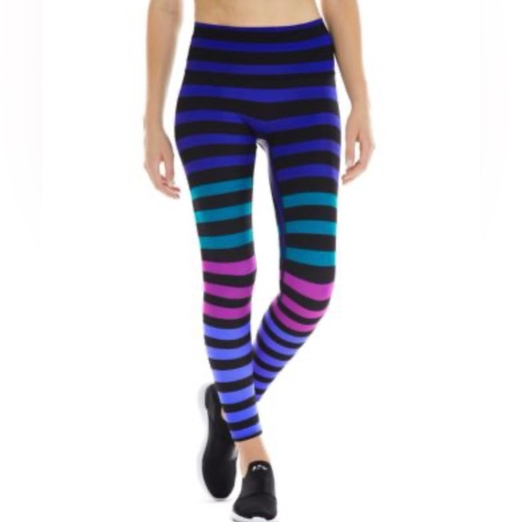 K-DEER Pants - K-DEER Emmie Stripe Leggings Size XS Sneaker Length